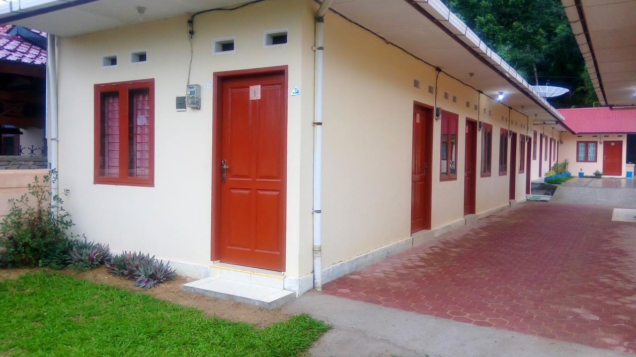 Rome Residence Sibolga Pandan Halangan Extérieur photo